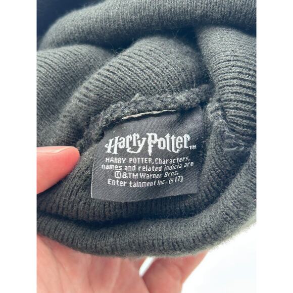 Harry Potter Hogwarts Houses Beanie Hat Cap Adult Mens Black Pom Acrylic - Picture 4 of 4